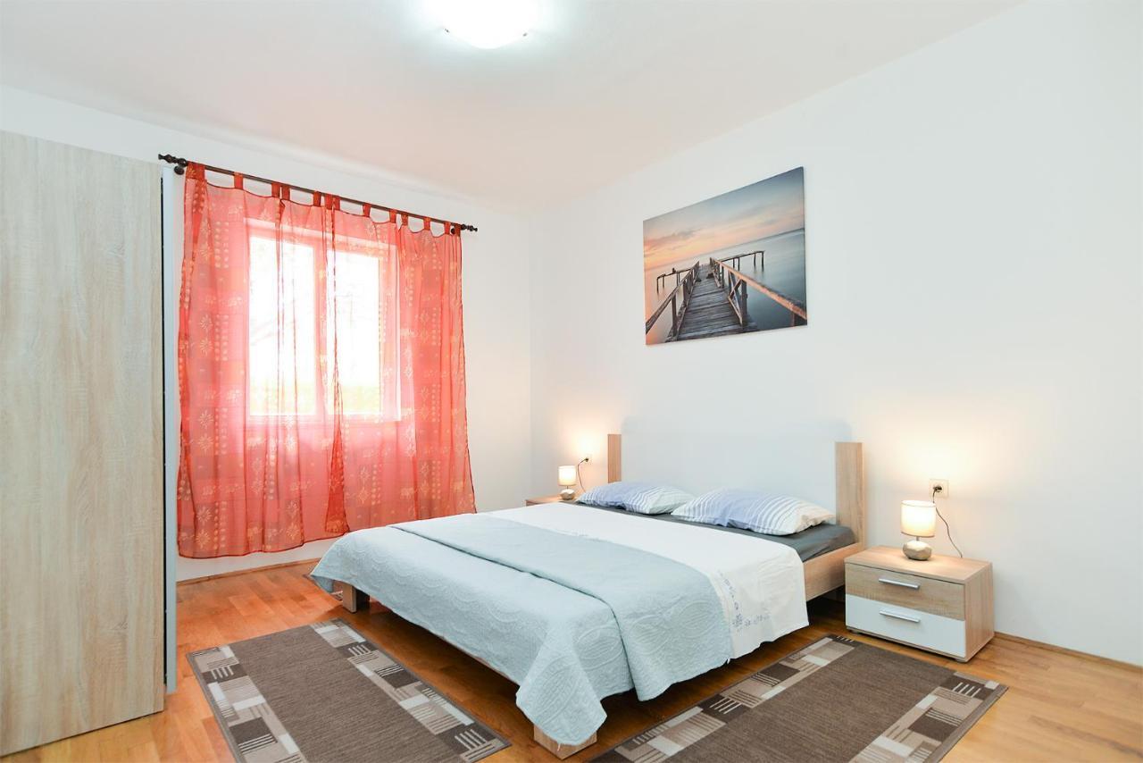 Apartments Fazana 407 エクステリア 写真