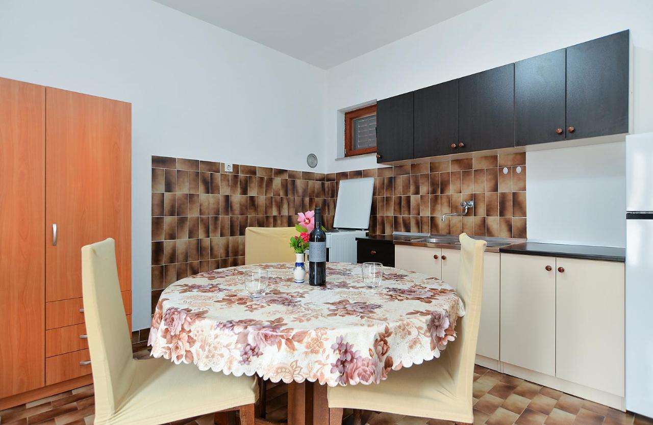 Apartments Fazana 407 エクステリア 写真